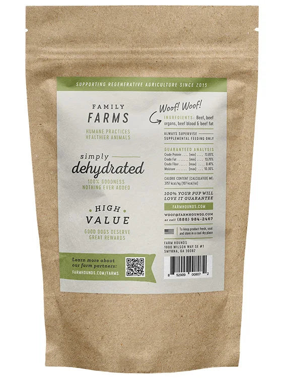 Back of Farm Hounds Beef Strips packaging, detailing the 100% beef ingredients sourced from humane practices on family farms. The packaging promotes the product’s simplicity and high value for dogs, emphasizing it as a natural, additive-free treat.